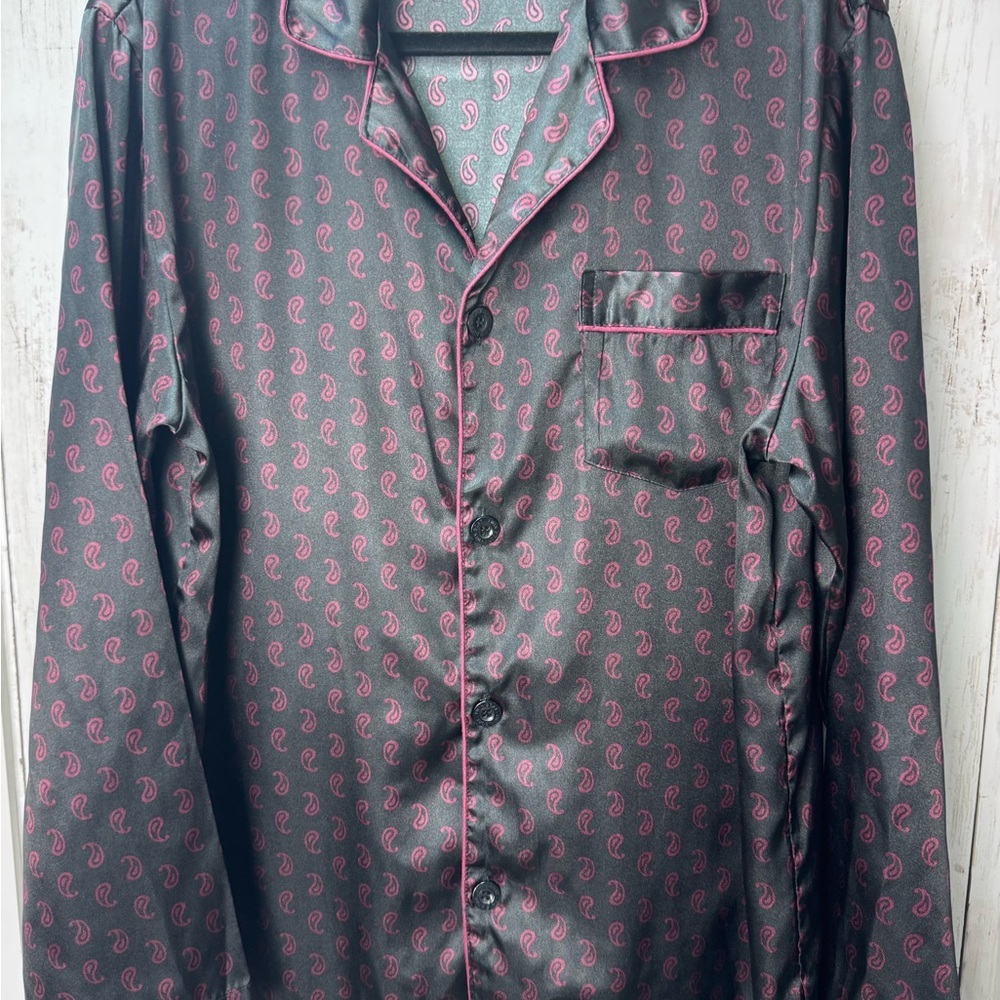 Twin boat Men's Paisley Patterned Black Shirt size medium